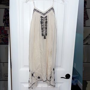 Lucky Brand dress in great condition. Offwhite